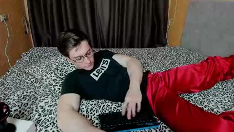 Snapshot of deni_boy99 chatting on 14, 4, 2026 Deni online show from 14, 4, 2026
