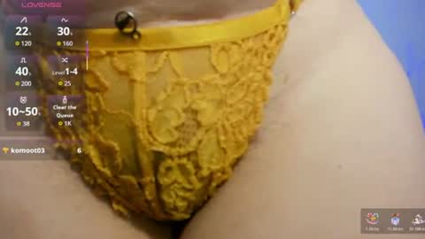 Snapshot of denise_babe_ chatting on 15, 7, 2026 Laura online show from 15, 7, 2026