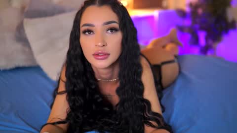 denisedevilles online show from 20, 2, 2025