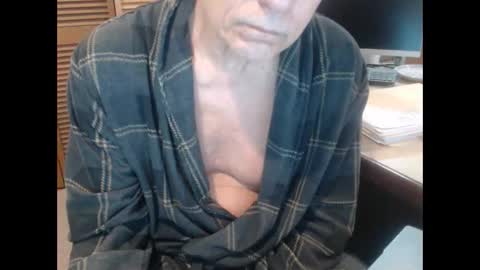 Snapshot of denn_jett chatting on 24, 4, 2026 Den Jet online show from 24, 4, 2026