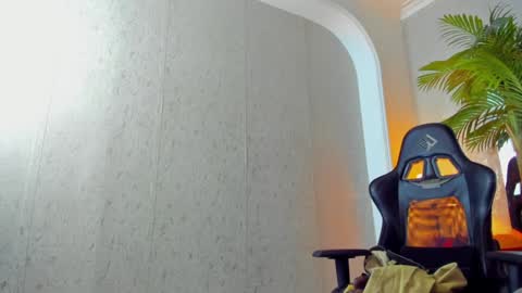 dennis_cox_ online show from 21, 1, 2025