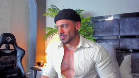 dennis_cox_ online show from 29, 1, 2025