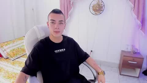 Snapshot of dereck_boy8 chatting on 2, 10, 2025 Dereck Boy online show from 2, 10, 2025