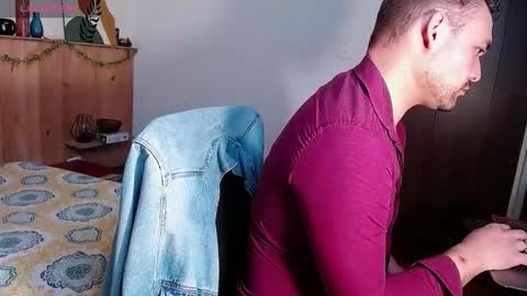 Dereck Mills3 online show from 13, 1, 2026