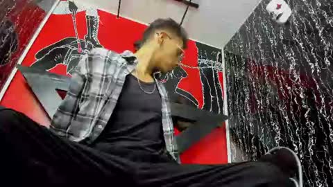 Snapshot of dereck_monroe chatting on 26, 6, 2026 Dereck online show from 26, 6, 2026