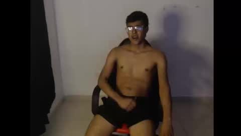 Snapshot of derek_135 chatting on 23, 9, 2025 Derek online show from 23, 9, 2025