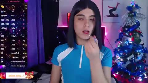 Derek independent online show from 1, 1, 2025