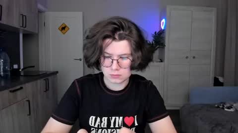 Derek online show from 14, 6, 2026