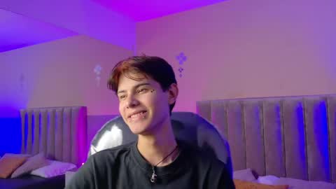 Snapshot of derek_sinn chatting on 16, 5, 2026 derek_sinn online show from 16, 5, 2026