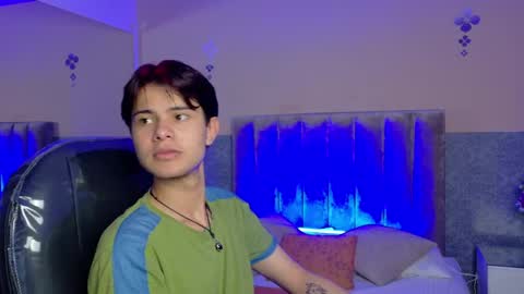 Snapshot of derek_sinn chatting on 31, 5, 2026 derek_sinn online show from 31, 5, 2026