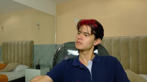Snapshot of derek_sinn chatting on 2, 6, 2026 derek_sinn online show from 2, 6, 2026
