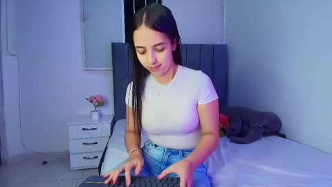 derly_cuervo703031 online show from 16, 12, 2025
