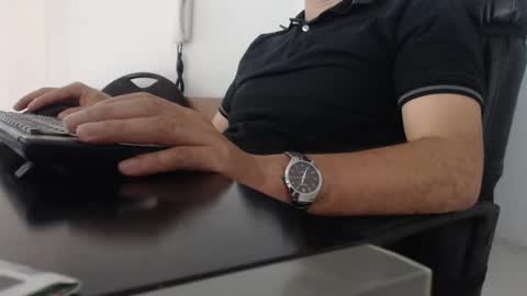     online show from 9, 12, 2024