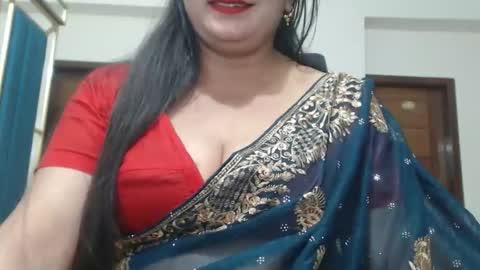 Snapshot of desimaisa130 chatting on 5, 5, 2026 Maisa online show from 5, 5, 2026