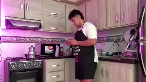 TORI AND MR. BEAR online show from 28, 1, 2025