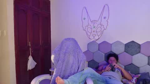 TORI AND MR. BEAR online show from 23, 2, 2025