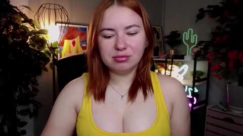 LAYLA online show from 16, 9, 2025