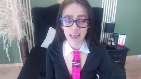 Snapshot of desiring__angel chatting on 1, 2, 2025 Desiring Angel online show from 1, 2, 2025