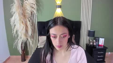 Snapshot of desiring__angel chatting on 25, 2, 2025 Desiring Angel online show from 25, 2, 2025