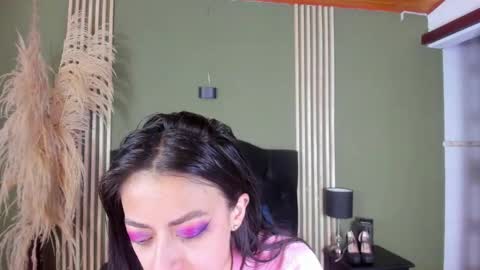 Snapshot of desiring__angel chatting on 28, 2, 2025 Desiring Angel online show from 28, 2, 2025