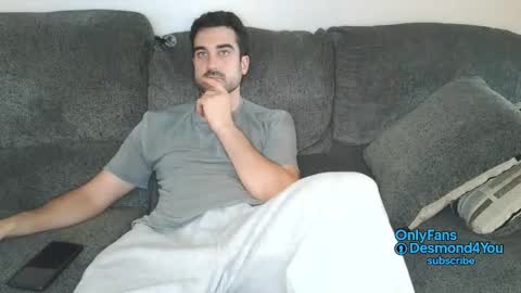Snapshot of desmond4you chatting on 5, 10, 2025 Desmond4You online show from 5, 10, 2025
