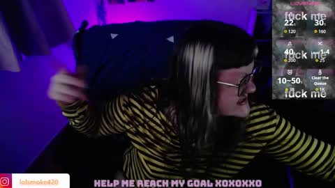 Snapshot of destroyall420 chatting on 9, 5, 2026 Lola Bdsm and fries online show from 9, 5, 2026