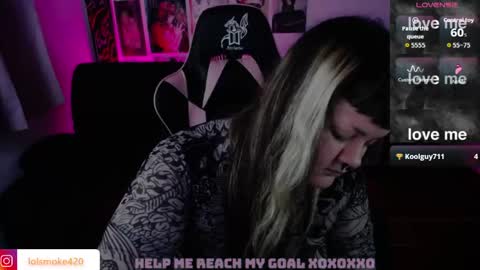 Snapshot of destroyall420 chatting on 6, 6, 2026 Lola Bdsm and fries online show from 6, 6, 2026