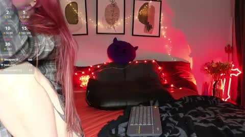 Snapshot of devil_s_bride chatting on 28, 9, 2025 devil_s_bride online show from 28, 9, 2025