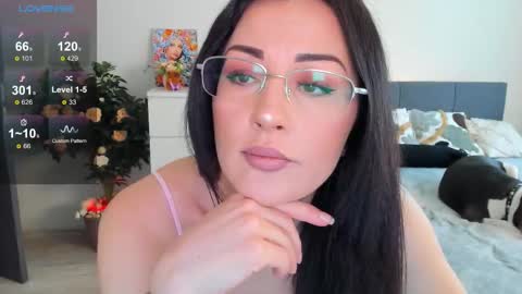 Snapshot of devilish_goddes chatting on 26, 2, 2026 Devilish Goddess online show from 26, 2, 2026