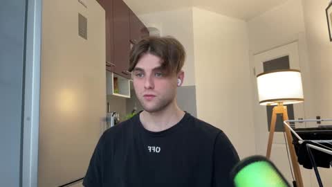 devilnut1 online show from 12, 2, 2025