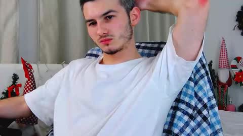 devin_ho online show from 6, 1, 2025