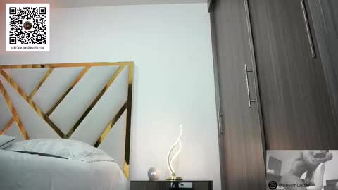 Devin Hunter online show from 25, 10, 2025