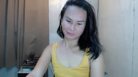 Snapshot of devine_g chatting on 20, 2, 2025 Igat online show from 20, 2, 2025