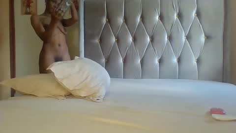 devinegrace7 online show from 5, 4, 2026