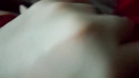 Snapshot of devourher90 chatting on 5, 1, 2025 devourher90 online show from 5, 1, 2025