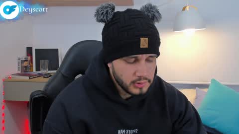 JULIAN online show from 22, 1, 2025