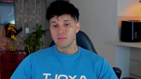 JULIAN online show from 15, 2, 2026