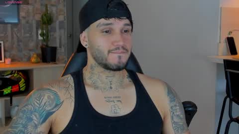 Snapshot of deymon_scott chatting on 5, 5, 2026 JULIAN online show from 5, 5, 2026