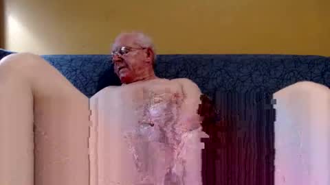 Snapshot of dgll576 chatting on 11, 2, 2026 dgll576 online show from 11, 2, 2026