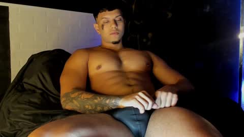 Snapshot of dhan_mackenzie chatting on 26, 12, 2024 dhan_mackenzie online show from 26, 12, 2024