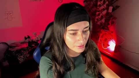 dhaniela naugthy online show from 20, 11, 2025