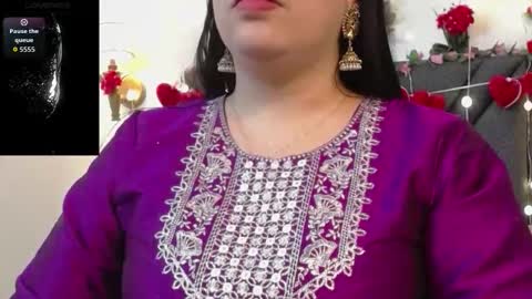 Snapshot of dharanisnisha chatting on 2, 3, 2026 dharanisnisha online show from 2, 3, 2026