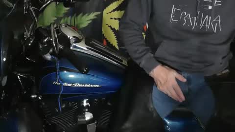 Yeti online show from 12, 1, 2026