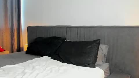 Snapshot of diagostone chatting on 5, 12, 2024 Diego online show from 5, 12, 2024