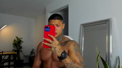 Snapshot of diagostone chatting on 18, 12, 2024 Diego online show from 18, 12, 2024