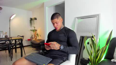 Snapshot of diagostone chatting on 7, 3, 2025 Diego online show from 7, 3, 2025