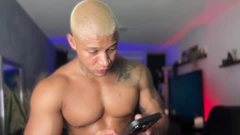 Snapshot of diagostone chatting on 9, 10, 2025 Diego online show from 9, 10, 2025