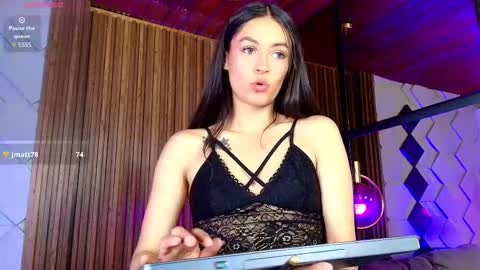 Camila and Megan online show from 13, 10, 2025