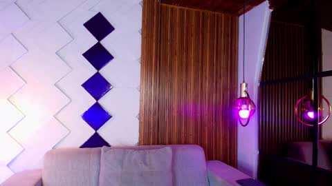 Camila and Megan online show from 17, 1, 2026