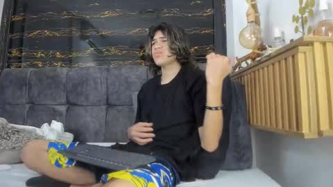 diamond_twink online show from 13, 2, 2026